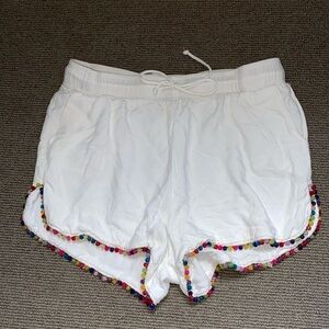 Honey Punch Beaded shorts 2’ inseam sz Med